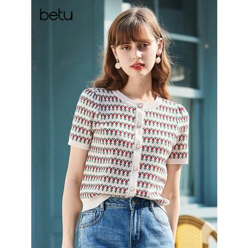 Sweet Floral Knitted Short Sleeves T-shirts Summer Color Contrast Womens Tops Casual Bottons Slim Comfortable T-shirts for Wome