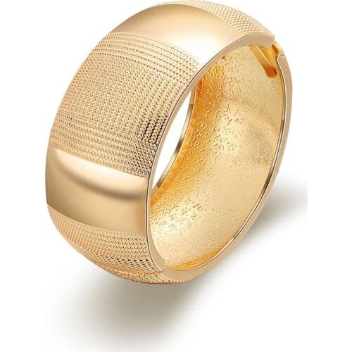 Fashion Punk Hiphop Wide Bangles Bracelet For Women Statement Alloy Bangle Jewelry Femme Accessories