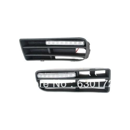 Replacement Front Lower Side Cooling Air Grille with LED DRL For VW Volkswagen Golf MK4