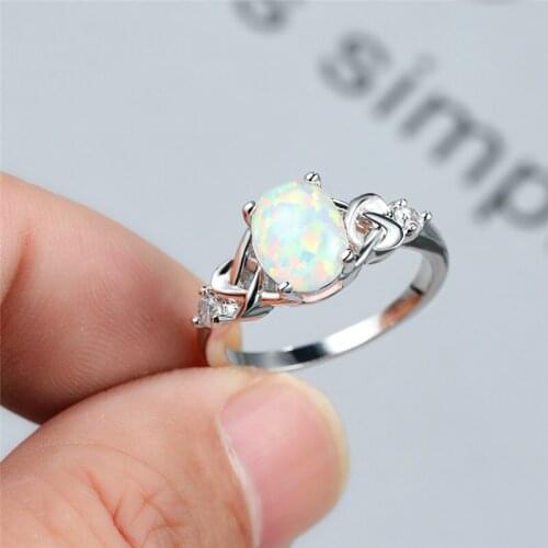 Vintage Female White Oval Opal Ring Classic Silver Color Thin Wedding Rings For Women Trendy Bridal Crystal Engagement Ring