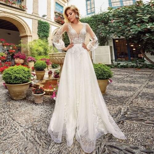 Bohemian Wedding Dresses 2020 O-Neck Appliques Long Puffy Sleeves Wedding Gown Elegant Bridal Dresses vestidos de novia