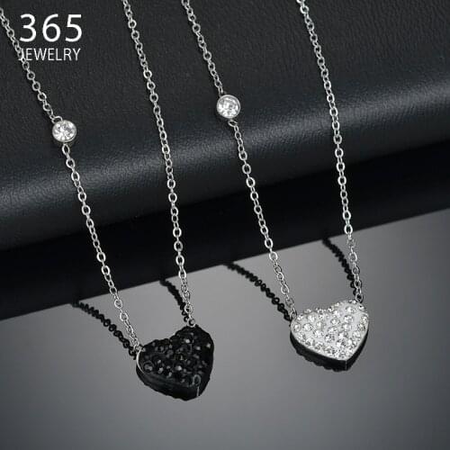Simple Black/White Color Love Heart Necklaces Women Girl Shine Rhinestone Choker Necklace Statement Jewelry