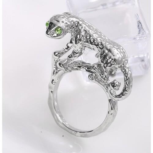 Punk Boy Hot Sale Mens Ring Silver Plated Color Domineering Leopard Animal Crystal Male Ring for Jewelry Ring Size 6-10
