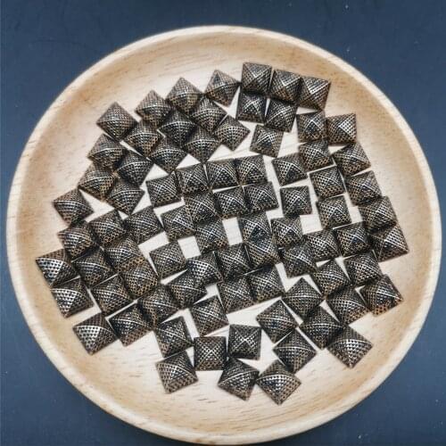 8MM Pyramid Studs Rivets Garment Hot Fix Rhinestone 25Pcs Metal Spikes Iron On Punk Studs Clothes Accessories Diamond Crafts