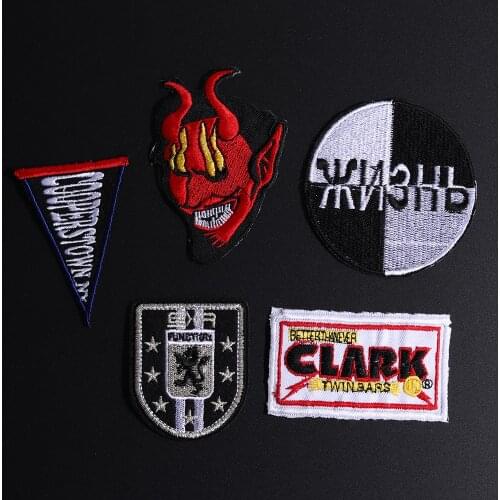 Iron On Clark Letter Patches Red Devil Monster Appliques 3D Diy Black and White Lion Morale Clothes Hat Accessories