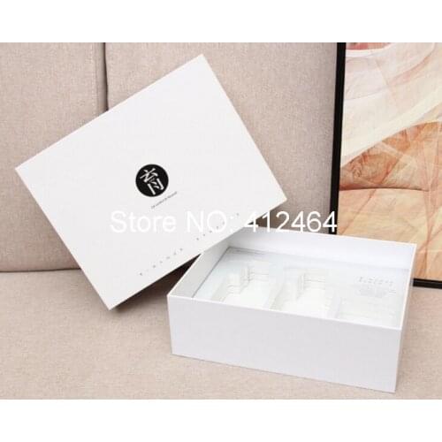 Luxury Book Shaped Rigid Paper Packaging Magnetic Gift Boxes With EVA Foam Insert ( GF-145)