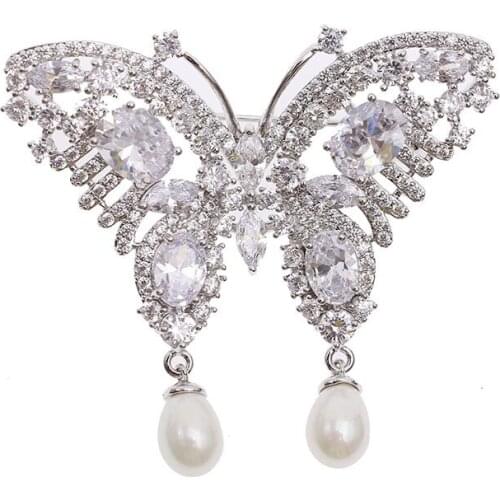 New Butterfly Pin Brooch zircons dropping pearls high-end Brooch womens autumn and winter sweater coat classical Brooch
