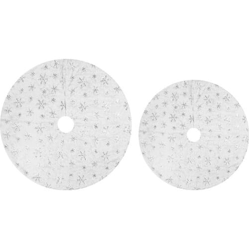 White Plush Christmas Tree Skirt with Silver Sequins Snowflake Xmas Party Decor