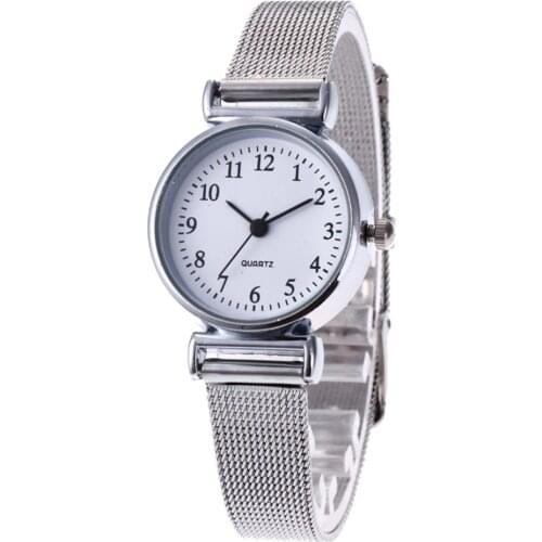 Stainless Steel Womens Fashion Luxury Watch Gorgeous Small Dial Simple Casual Creative Bracelet Watch Ladies Quartz Watch