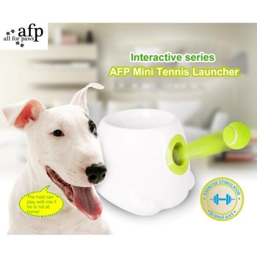 Pet dog Toys Tennis Launcher Automatic Throwing Machine Pet Ball Throw Device 3/6/9m Section Emission With 3 Balls
