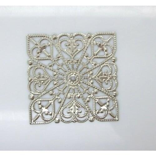 Free shipping-50Pcs Embellishment Findings Square Silver Tone Heart Pattern Connectors DIY Jewelry Findings Hollow 4x4cm J0037