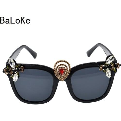 Vintage Women Girls Crystal Cat Eye Sunglasses Retro Rhinestones Square Insects Sunglasses Summer Beach Party Glasses Gift