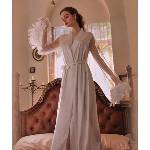 2021 New Silk Satin Lace Robes Bridesmaid Bride Robes Wedding Long Robe Bathrobe Womens Robe Nightwear Lingerie embroidery Robe