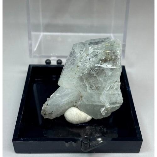 100% Rare Natural Aquamarine gem Mineral specimen stones and crystals healing crystals quartz gemstones box size 5.2 cm