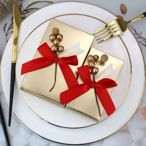 50pcs Wedding Supplies Wedding Candy Box Golden Carton Square Box European Wedding Candy Box Hand Gift Box Packaging Candy Box