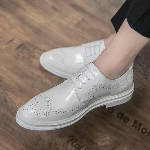 2021 Summer New Mens Leather Shoes Fashion Korean Version of Brock England All-Match White Casual Leather Shoes