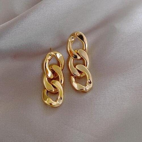 2021 new acrylic asymmetric color drop earrings gold chain cold wind ladies party jewelry gift