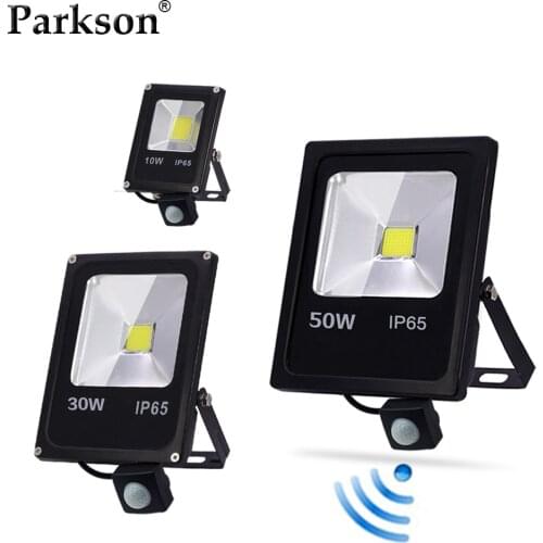 Motion Sensor LED FloodLight Outdoor Lighting Waterproof IP65 10W 30W 50W 220V Wall Lamp Flood Light LED Reflector Spotlight