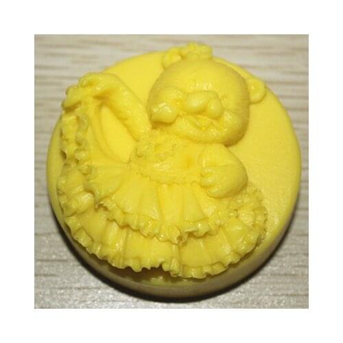 C283 The bear Miss Art Silicone Soap mold Craft Molds DIY Handmade soap molds