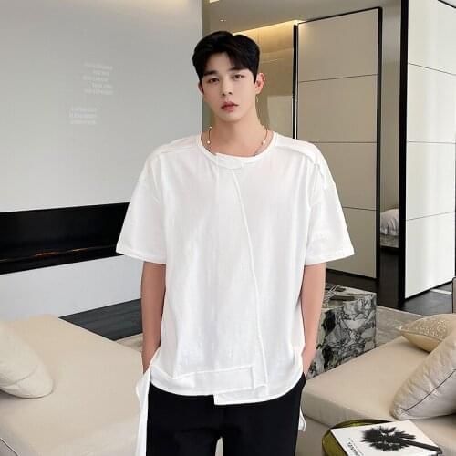 Summer wear dark black ins personality destruction curling design Korean mens loose cotton short sleeve T-shirt hairstylist tre