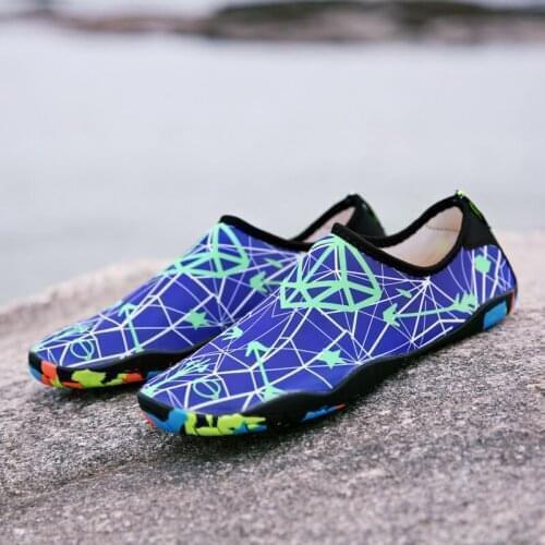 Unisex Sneakers Swimming Shoes Footwear Men Women Beach Shoes Quick Drying Fashion 2022 Water Sports Beach Surfing Slippers 5z