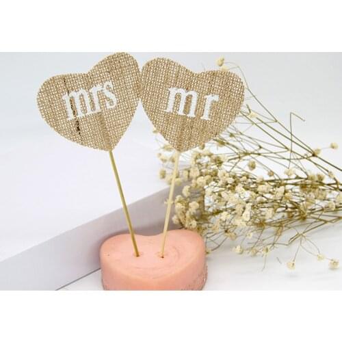 2pcs/set Mr & Mrs Heart Shape Flag Natural Jute Burlap Hessian Flags for Vintage Rustic Wedding Decorations christmas Supply