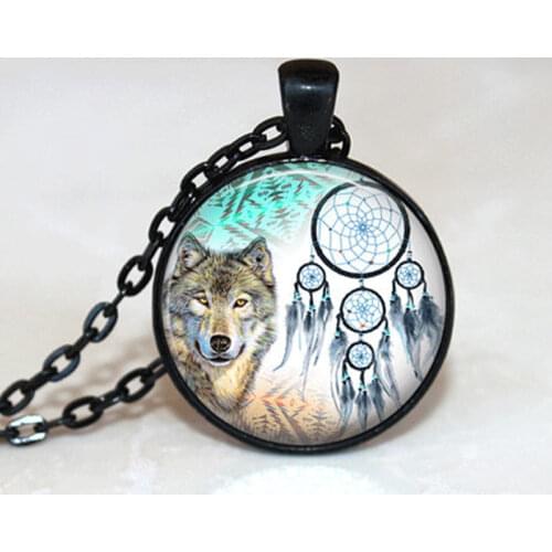 2019 New Wolf Dream Catcher Pendant Dreamcatcher Animal Painting Necklace Glass Cabochon Pendants Art Jewelry