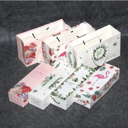 200pcs Creative Cake Set Gift Box Tote Bag Cookie Gift Baking Package Biscuit Chocolate Moon Bag Paper Box