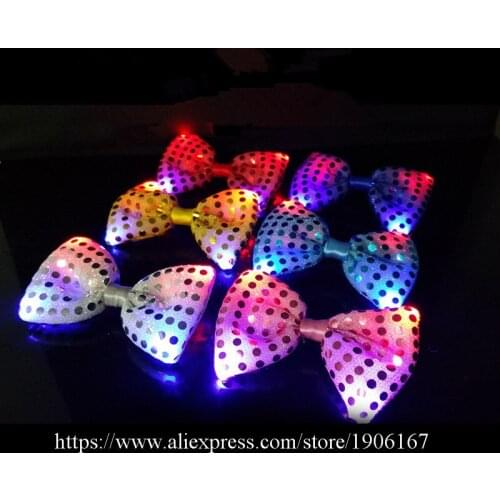 Fashion Led Luminous Bow Tie LED Holiday Light Up Flashing Sequin Adjustable Tied Christmas Masquerade Party Tie Gift