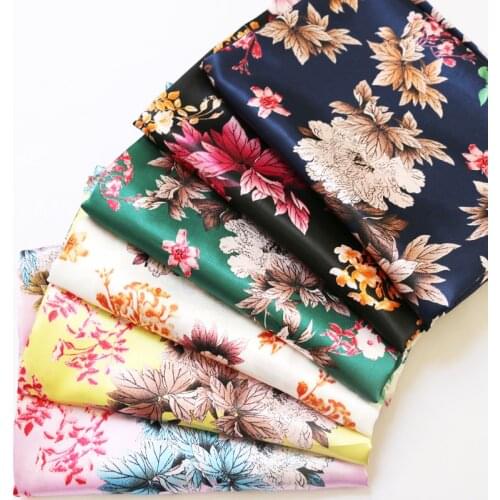 1 meter X 1.48 meter Vintage Flower Satin Fabric Lining Dolls Diy Handmade Kimono Pattern