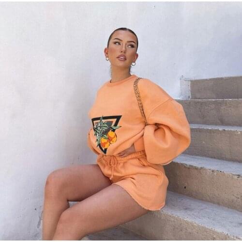 2021 Thick Velvet 2PCS Women Printing Long Sleeve Pullover Casual Active Wear 2 Two Piece Set Hoody and Drawstring Shorts Autumn