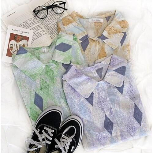Retro style plaid pattern early autumn turn-down collar buttoned slim short section long-sleeved shirt