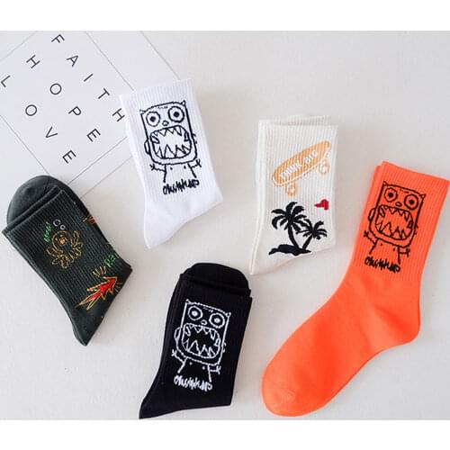 Women Socks White Cute Cartoon Graffiti Fun Socks Cotton Skateboard Baskball Sport Sock Black 1 Pair Fashion