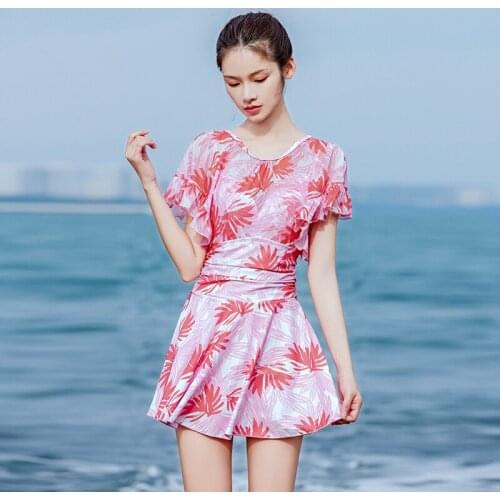 Swimsuit girl 2021 new fairy model sexy one-piece cover belly show thin Korean pink small chest gathered swimwear bathe swimming