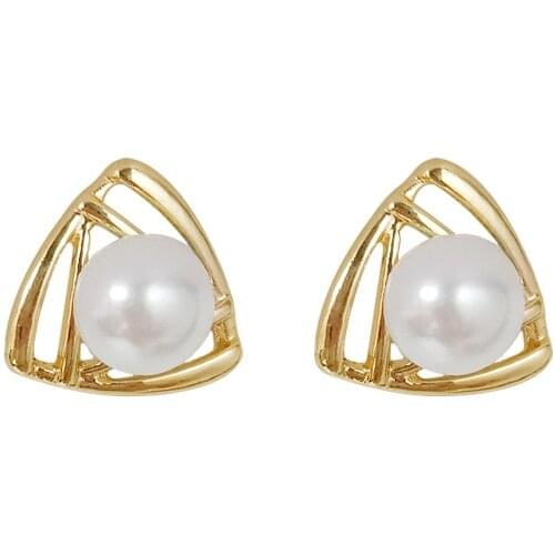 New Jewelry Cute Elegant Simulation Pearl Triangle Geometry Design Compact Simple Fashion Statement Earrings