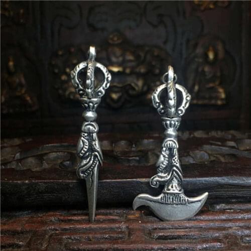 TBP192 Tibetan Copper Vajra Amulet Pendants Old Silver Color