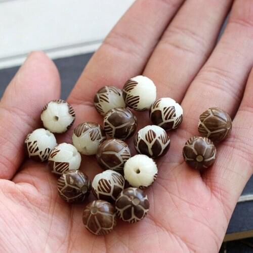 50pcs 12mm/14mm Natural Bodhi Seed Beads Carved Lotus White Beads Black Petal Mala Japa Beads Jewellry Findings DIY Accessories