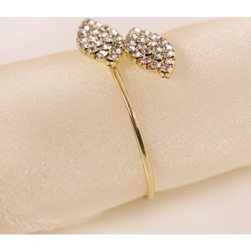 6pcs/lot SHSEJA Crystal Diamond Napkin Ring Clover Napkin Wedding Banquet Party Table Decoration Napkin Buckle Home Decoration