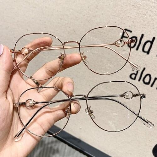 2021 Personality Metal Thin Frame Round Anti Blue Light Glasses Retro Flat Lens Radiation Protection Computer Goggle Spectacles