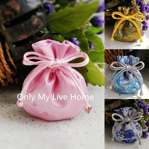 Cute Floral Mini Chinese Silk Bag Drawstring Satin Jewelry Pouch Gift Bags Packaging High Quality Small Sachet 8x9cm 2pcs/lot