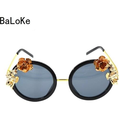 Baroque Retro Anti-ultraviolet Eyewear Women Metal Flowers Sunglasses Retro Angel Big Round Sunglasses Summer Beach Decoration