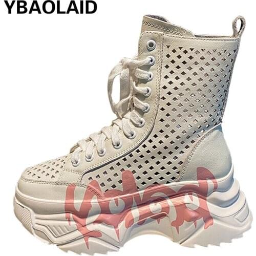 Cowhide Graffiti Letters Hollow Mesh Increased Old Shoes Round Toe Lace High Top Platform Platform Short Boots Martin Boots