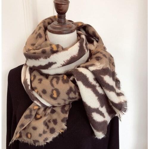 Women Sexy Leopard Patchwork Fringe Cashmere Shawl Scarf Lady Winter High Quality Wrap Pashmina Poncho Hijab Echarpe Foulards