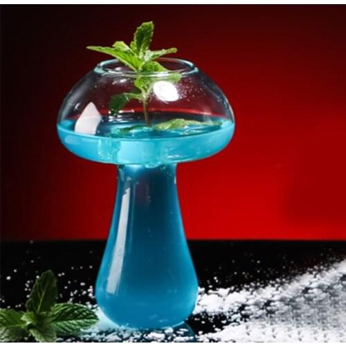 Mushroom Design 380ml Cocktail Glass , Novelty Drink Cup for KTV Bar Night Party