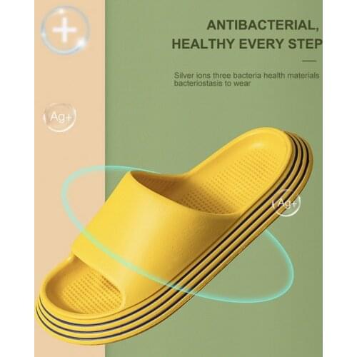 New Summer Slippers Shower Sandal EVA Massage Drainage Holes Non-Slip Light Bathroom Indoor Women and Men Flip Flops Pool Shoes