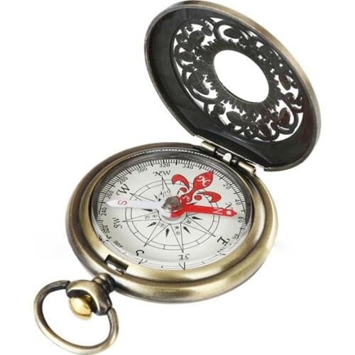 Retro Pocket Watch Compass Outdoor Tool Retro Bronze Pocket Compass Antique Survival Gear for Outdoor Hiking Navigation