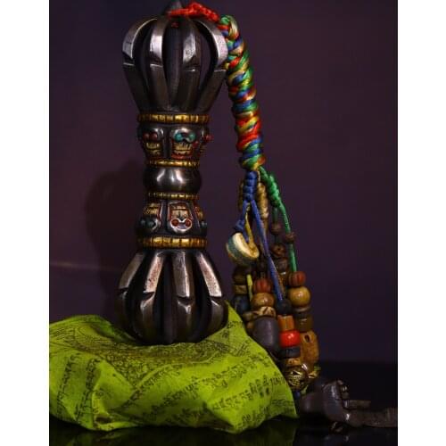 8"Tibetan Temple Collection Old Tiantie mosaic Gem Tracing Skull head Nine shares Vajra Pendant Town House Exorcism