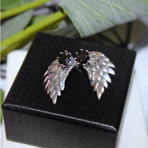Temperament Retro Feather Long Earrings Ladies Black Crystal Angel Wings Creative Feather Fashion 925 Silver Jewelry Ladies