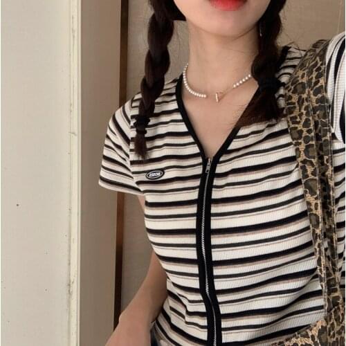 Female Korean Harajuku Retro Chic Striped Tshirt Womens T-shirts Tops Japanese Kawaii Ladies Ulzzang Clothes For Women