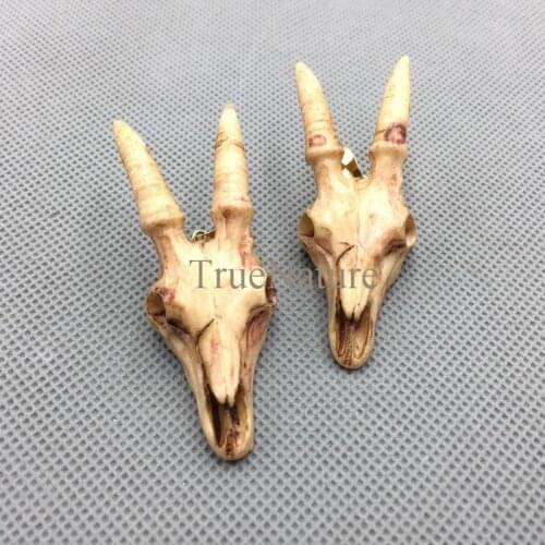 Resin Pendant Charms Sheep Goat Head Pendant Double Horn Goat Resin Pendants, For Necklace Making In 60*22 mm PM4654